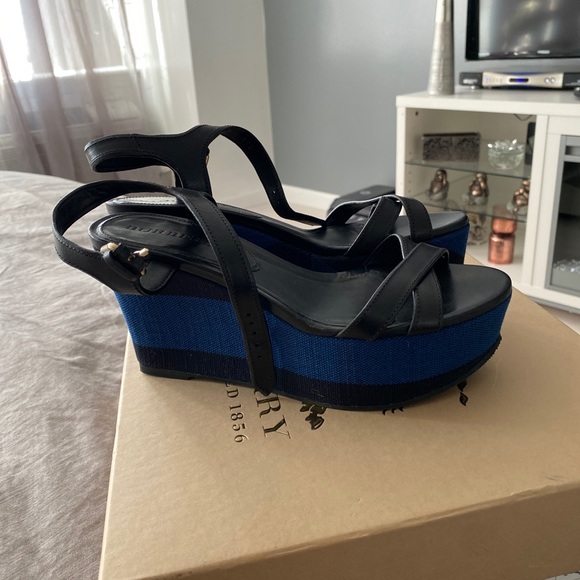Burberry platform sandals - Picture 2 of 6